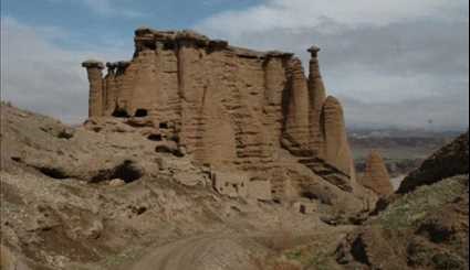 قلعة بهستان في محافظة 