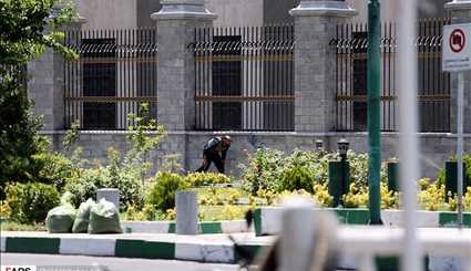 هجوم ارهابي على مجلس البرلمان الايراني في طهران