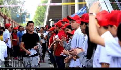 China started the world's biggest exam / Pictures