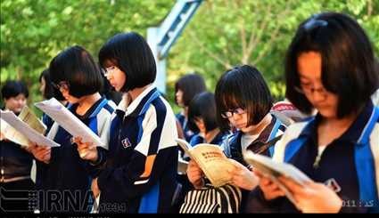 China started the world's biggest exam / Pictures