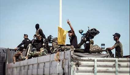 بالصور.. قوات المقاومة الإسلامية حركة النجباء على حدود العراق - سوريا
