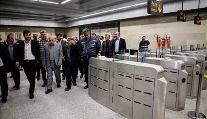 اعضاء المجلس البلدي في طهران يتفقدون الخط السابع لمترو الأنفاق