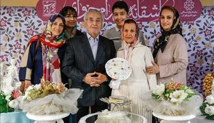 العاصمة الإيرانية تقيم مهرجانا تكريميا للحب والمودة