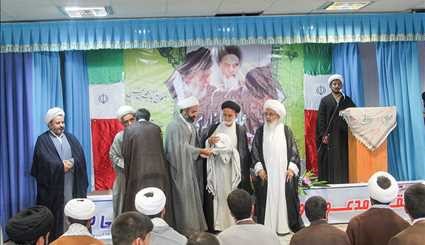 مراسم تلبيس العمامة طلبة العلوم الدينية في خراسان الجنوبي