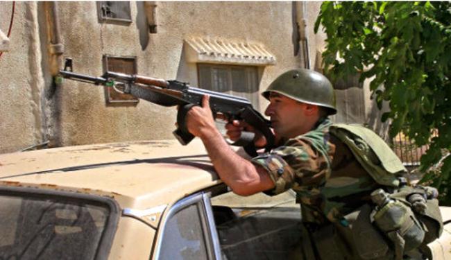 مقتل جنديين في ملاحقة مجموعات مسلحة بسوريا