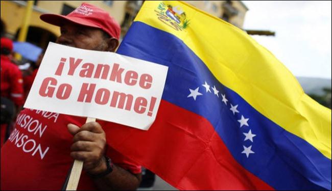 الفنزويليون يتظاهرون رفضا للعقوبات الاميركية