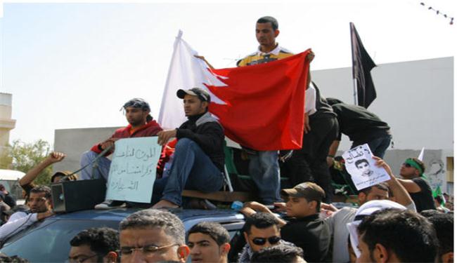 الملك البحريني يستبق التظاهرات بالدعوة الى الحوار 