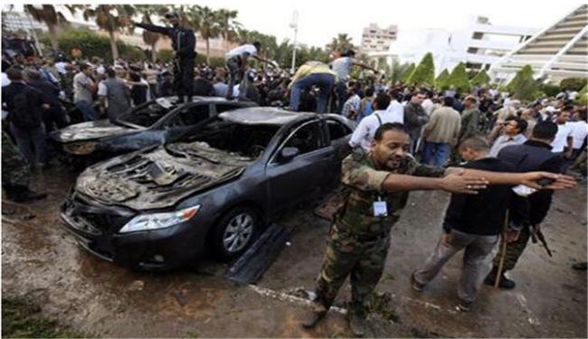 انفجار قوي  امام فندق كبير في بنغازي 