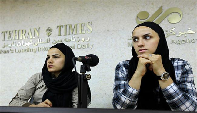 لاعبات المنتخب الايراني: لن نتخلى عن الحجاب