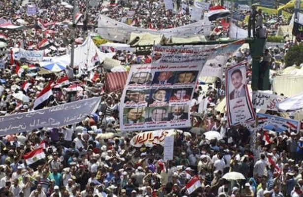 ادامه تظاهرات راهکار تحقق اهداف انقلاب مصر