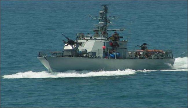 بحرية ايران تنقذ سفينة تجارية من محاولة قرصنة