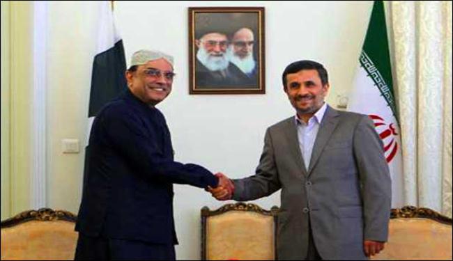 ايران وباكستان تؤكدان على تطوير التعاون
