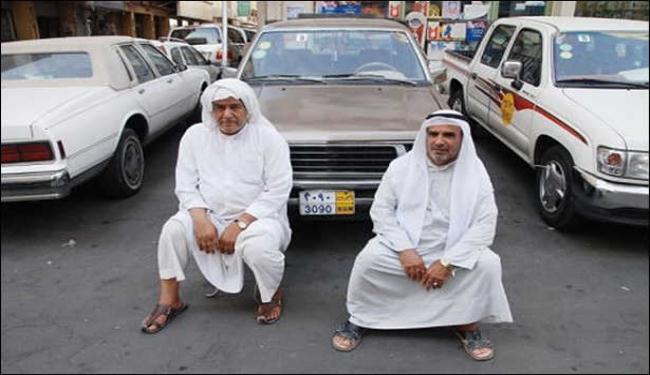 الوفاق: مصادرة سيارات الاجرة عقاب للمواطنين