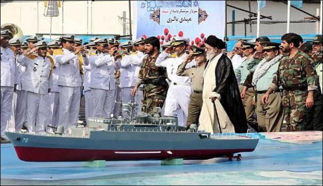 آية الله خامنئي يطلع على سير عمليات الوحدات البحرية 