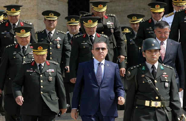 پيروزي اردوغان در نزاع با ارتش ترکيه
