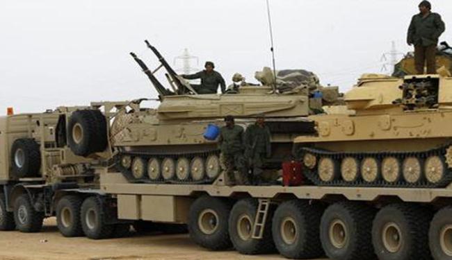 قوات القذافي تقوم بتعزيزات عسكرية في رأس جدير