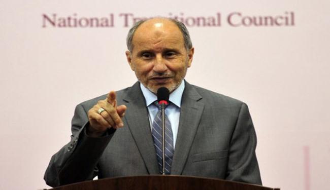 عبد الجليل ينفي حصول اي محادثات مع نظام القذافي