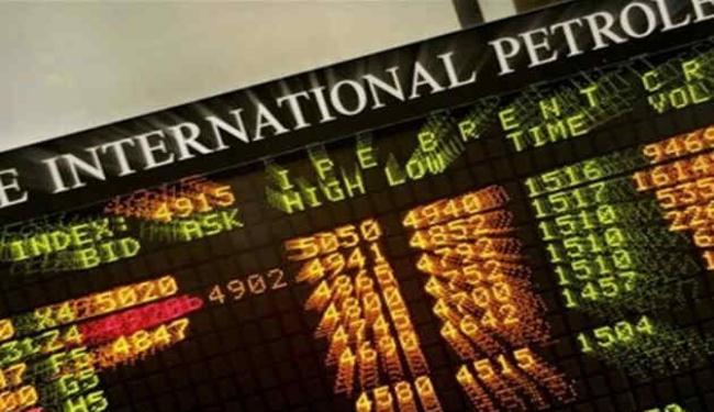 برنت والخام الامريكي يواصلان خسائرهما