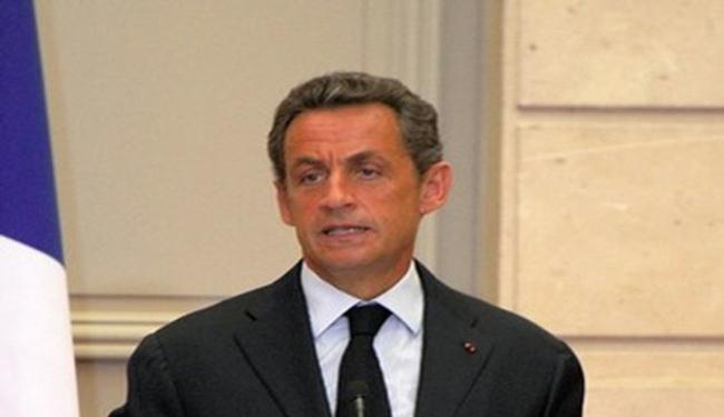 ساركوزي: باريس قد تعيد النظر في مشاركتها في اليونيفيل