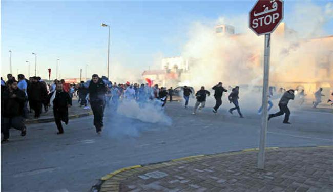 مسيلات الدموع عقابا جماعيا للشعب البحريني