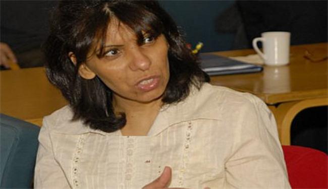 ناشطة سعودية تطالب الملك اشراك المرأة بالسياسة