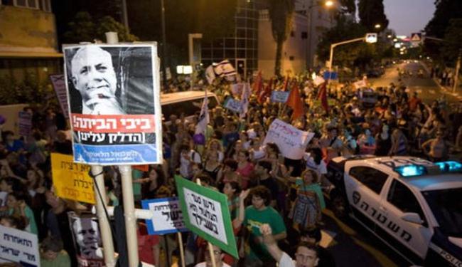 حكومة نتنياهو تحاول ابعاد الطابع السياسي عن الاحتجاجات