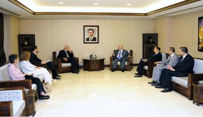 المعلم يعرض مع كلينبرغر الجهود لاعادة الامن في سوريا