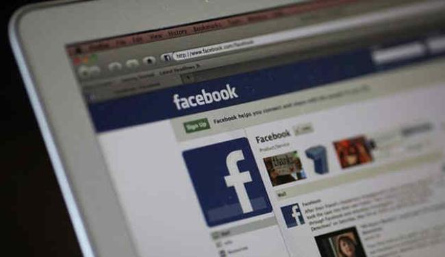 دراسة: اغلبية العرب يستخدمون الانترنت للدردشة فقط