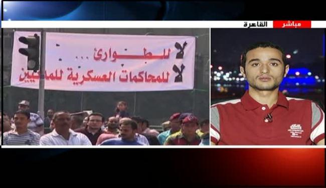 العسكر متفرعن ويريد سرقة الثورة والشعب يرفض حكمه