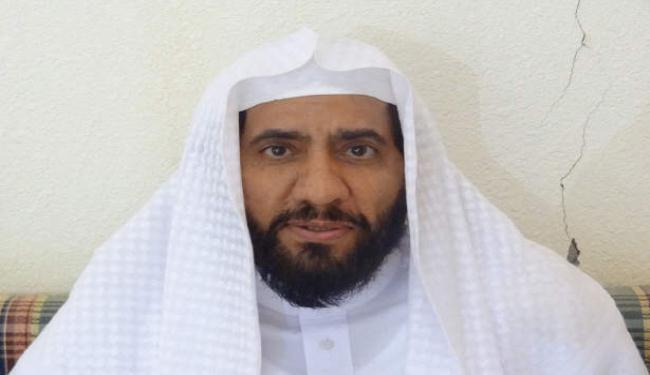 العواجي يدعو الى إبعاد 