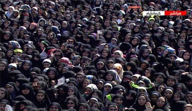 القائد يؤكد الدور المحوري للامام الخميني في قيادة الثورة