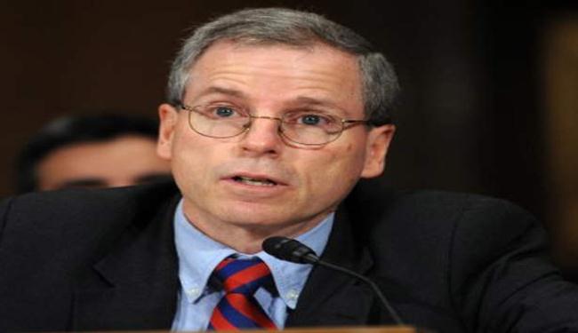 رشق السفير الأميركي في دمشق بالبيض والبندورة 