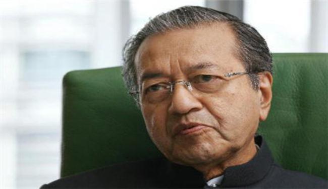 مهاتير محمد: الغرب لايملك وثيقة لاثبات ادعاءاته ضد ايران