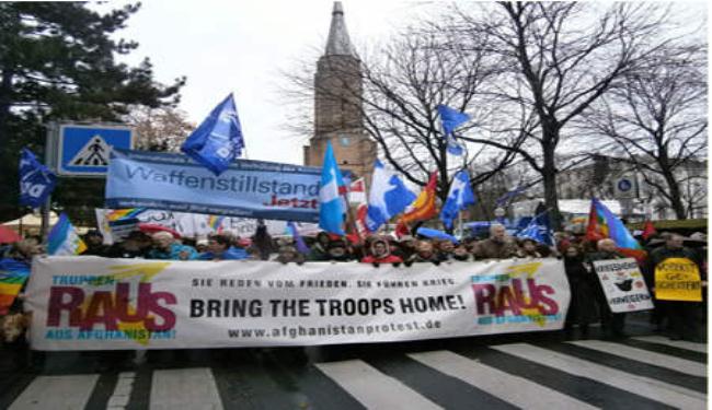 آلاف المحتجين بالمانيا ضد حرب افغانستان