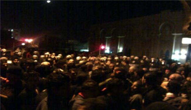 السلطات البحرينية تواصل اعتداءاتها على مواكب عاشوراء