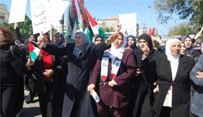 اضراب عن الطعام للتضامن مع الأسيرات الفلسطينيات 