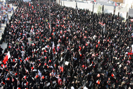 عزاداری حسینی با حضور ده‌ها هزار بحرینی