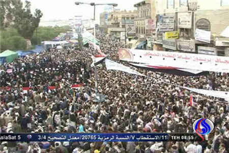 پافشاری یمنی‌ها بر ادامه اعتراضها