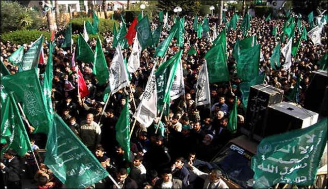 حماس تؤكد تمسكها بكافة أشكال المقاومة