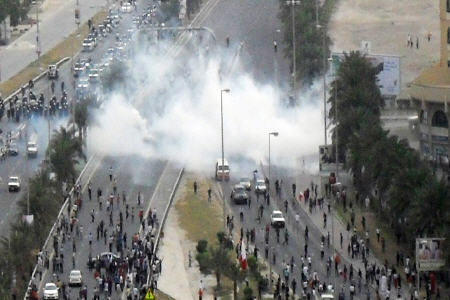 شهادت یک دختر بحرینی با گازهای سمی