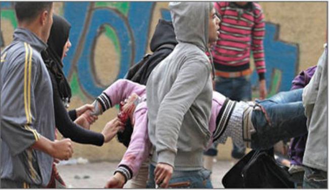 اصابات واعتقالات باقتحام العسكر لميدان التحرير  