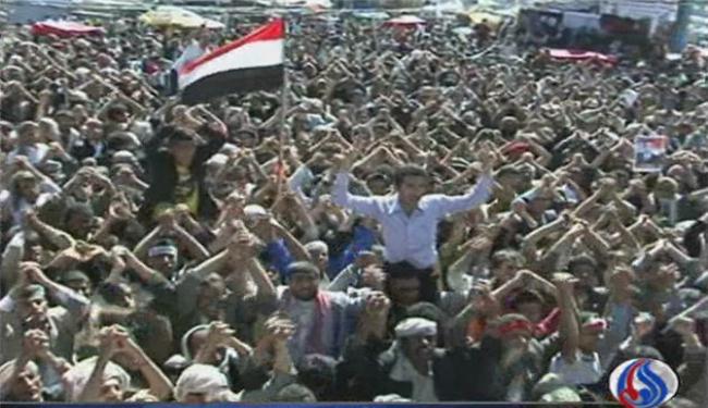 تواصل التظاهرات المنادية بمحاكمة صالح ورموز نظامه