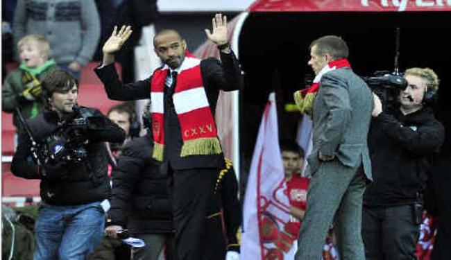 أرسنال يتقدم بعرض لاستعارة هنري لمدة شهرين