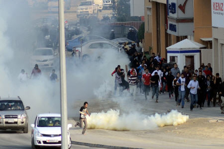 تیراندازی به تظاهرکنندگان در بحرین