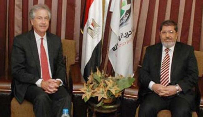 مرسي يلتقي مساعد الخارجية الاميركية في القاهرة