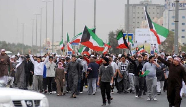 سقوط جرحى خلال تفريق الشرطة الكويتية تظاهرة للبدون