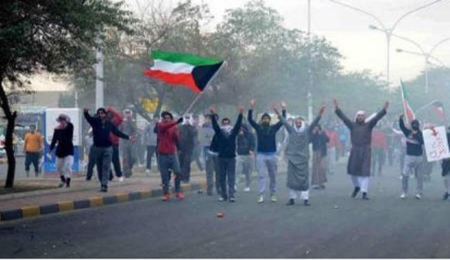 الحكومة الكويتية تقرر ترحيل المتظاهرين من البدون