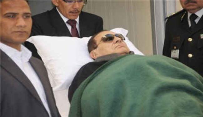 المحكمة تؤجل الاستماع لمرافعة دفاع مبارك للغد 