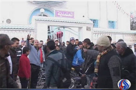 اعتراضات تونس را فرا گرفت 