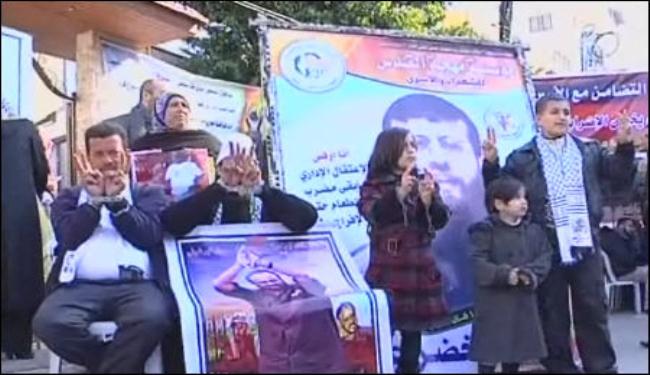 حماس والجهاد بوقفة تضامنية في غزة مع القادة الاسرى